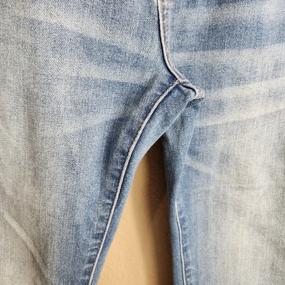 Miss Me Womens |29| Mid Rise M2207CF Crop Flare Fray Jeans